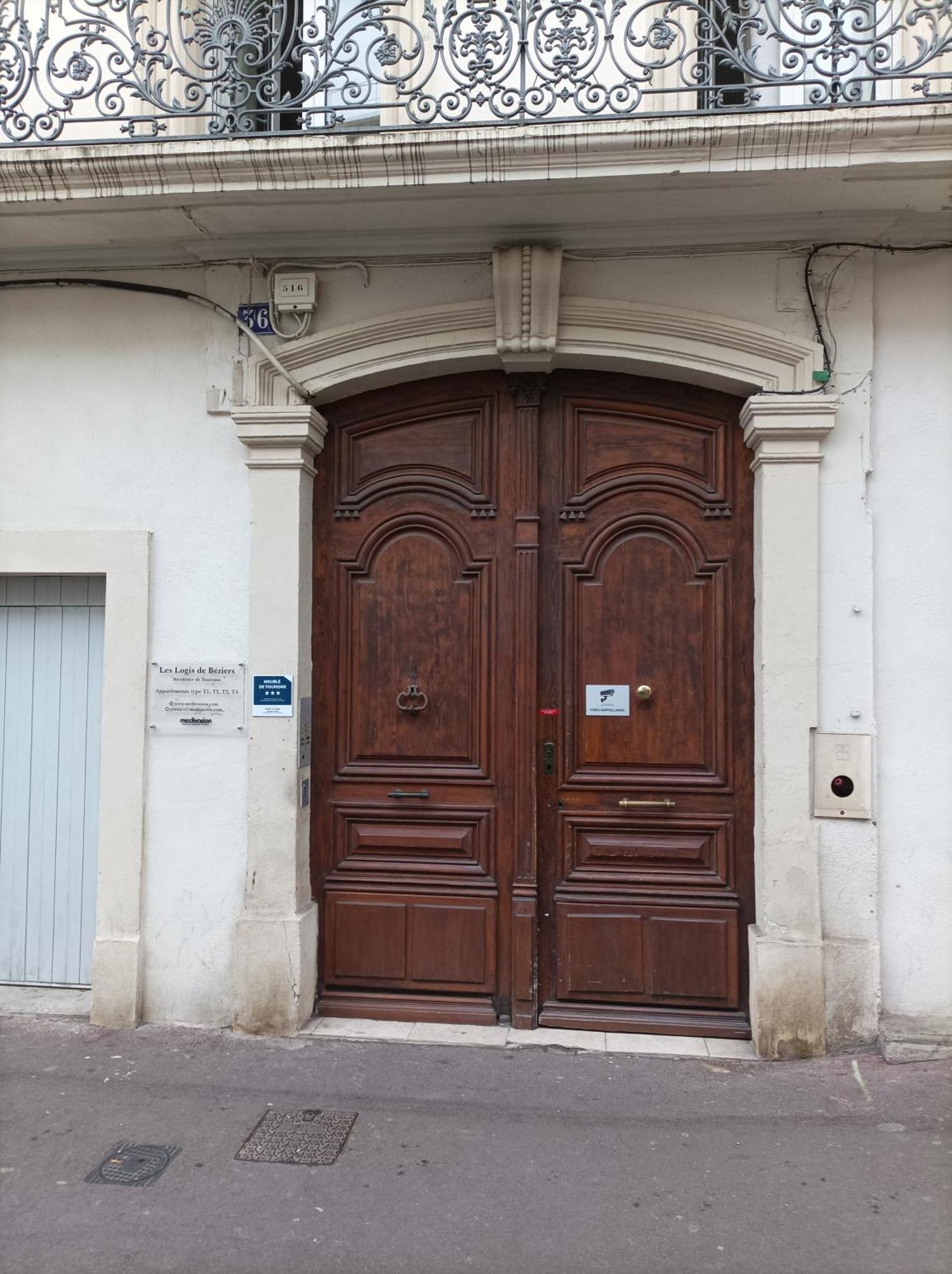"Air D'Antan"-Meuble De Tourisme 3 Etoiles -Residence "Les Logis De Beziers"-Garage Optionnel-Coeur De Ville-Plages A 16Km ! Luaran gambar