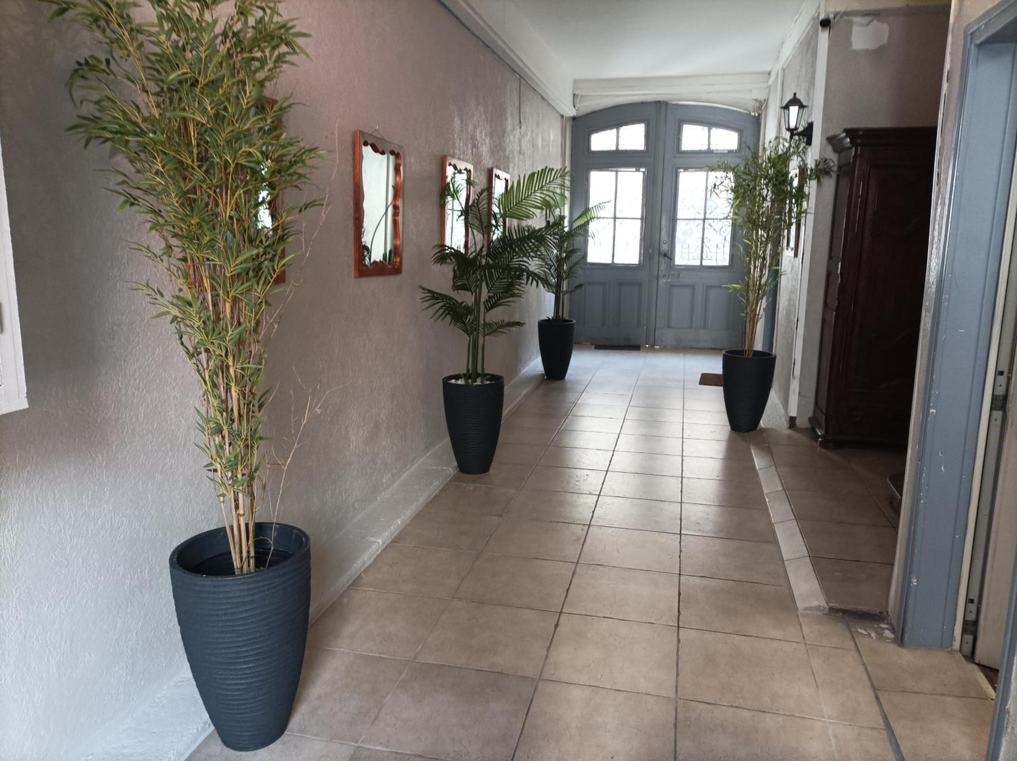 "Air D'Antan"-Meuble De Tourisme 3 Etoiles -Residence "Les Logis De Beziers"-Garage Optionnel-Coeur De Ville-Plages A 16Km ! Luaran gambar